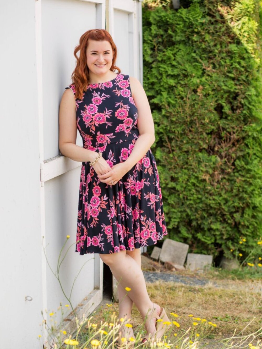 Donna Morgan Sleeveless Navy Dress with Pink Floral Print Size 12